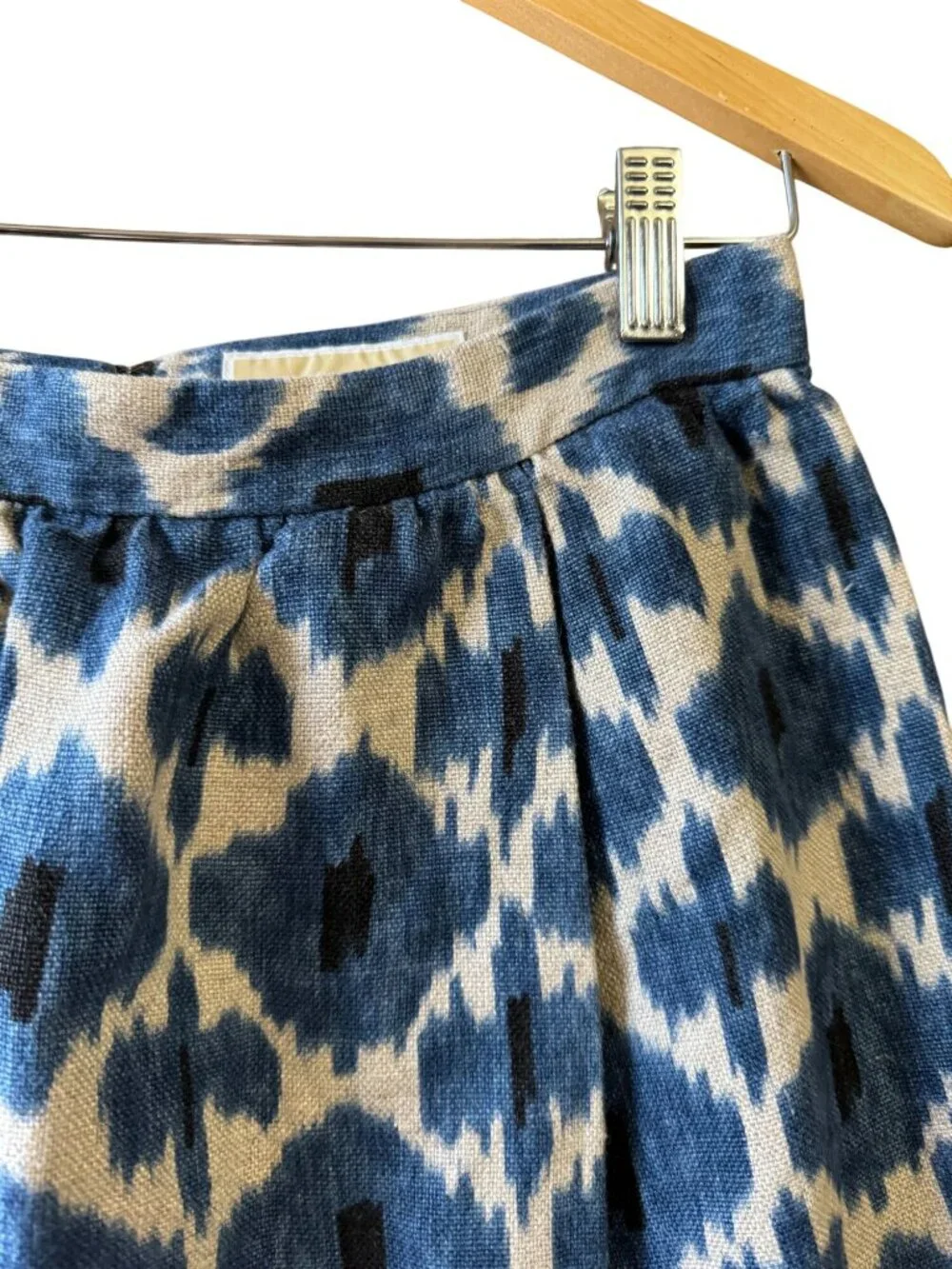 Michael Kors Blue & Ivory Ikat Print Skirt - 6 Linen Back Zipper Design